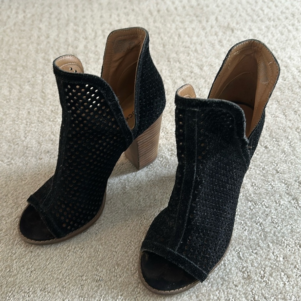 Lucky Brand - Open Toe Booties